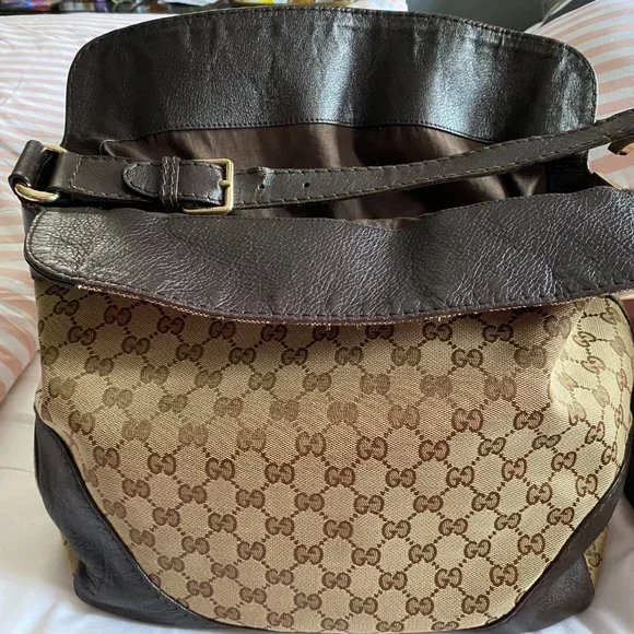 LET'S GO LADIES!!!!! GUCCI the whole set PURSE, WALLET AND SHOES (size8) - Picture 4 of 14